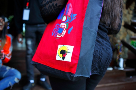  Exposition "seul notre courage est contagieux ! " le 19 juin 2019 à UHAI-EASHRI, Nairobi, Kenya

UHAI EASHRI (Initiative pour la santé et les droits sexuels en Afrique de l'Est), est la première fondation créée par des activistes africains qui soutient les minorités sexuelles et de genre et les droits des travailleurses du sexe.